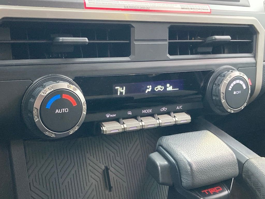 Certified 2024 Toyota Tacoma TRD Off-Road image 25