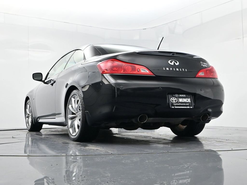 Used 2014 INFINITI Q60 Convertible w/ Premium Package image 42