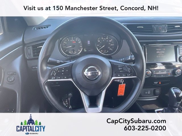 Used 2018 Nissan Rogue S AWD/4WD image 17