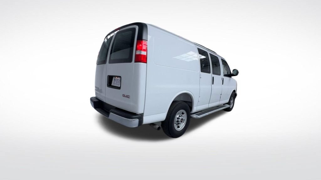 Used 2025 GMC Savana 2500 w/ Driver Convenience Package RWD image 8