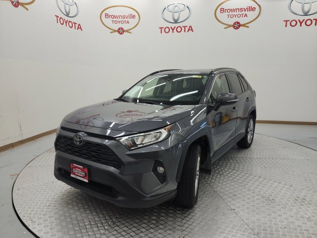 Used 2021 Toyota RAV4 XLE Premium AWD/4WD image 2