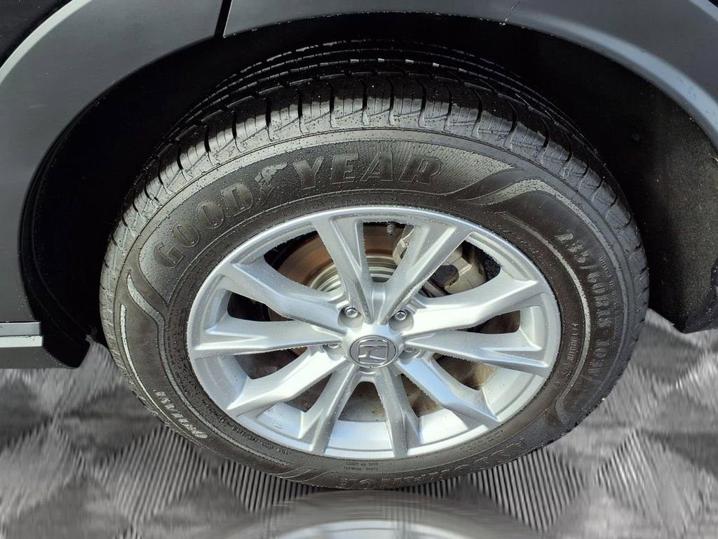Used 2025 Honda CR-V EX image 19