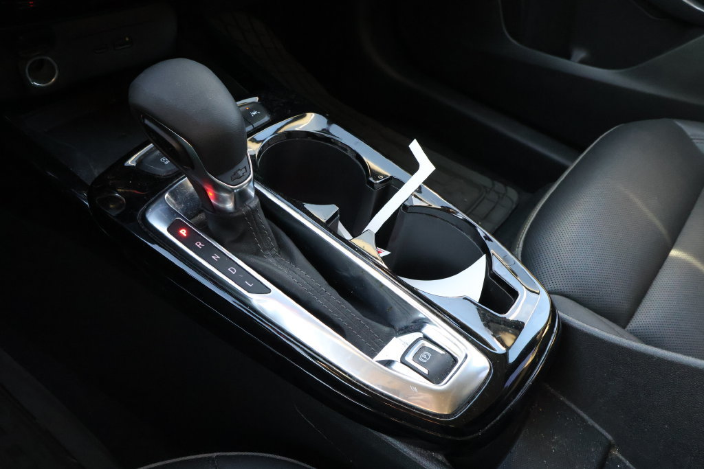Used 2024 Chevrolet Trax ACTIV w/ Sunroof Package FWD image 26