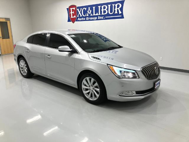 Used 2016 Buick LaCrosse image 6
