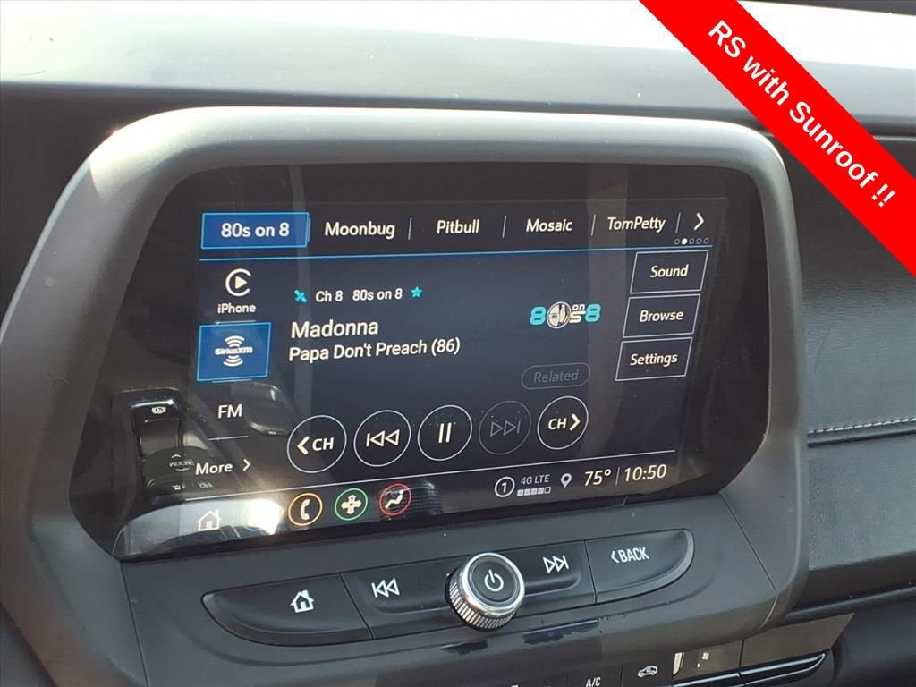 Used 2021 Chevrolet Camaro LT w/ RS Package image 19