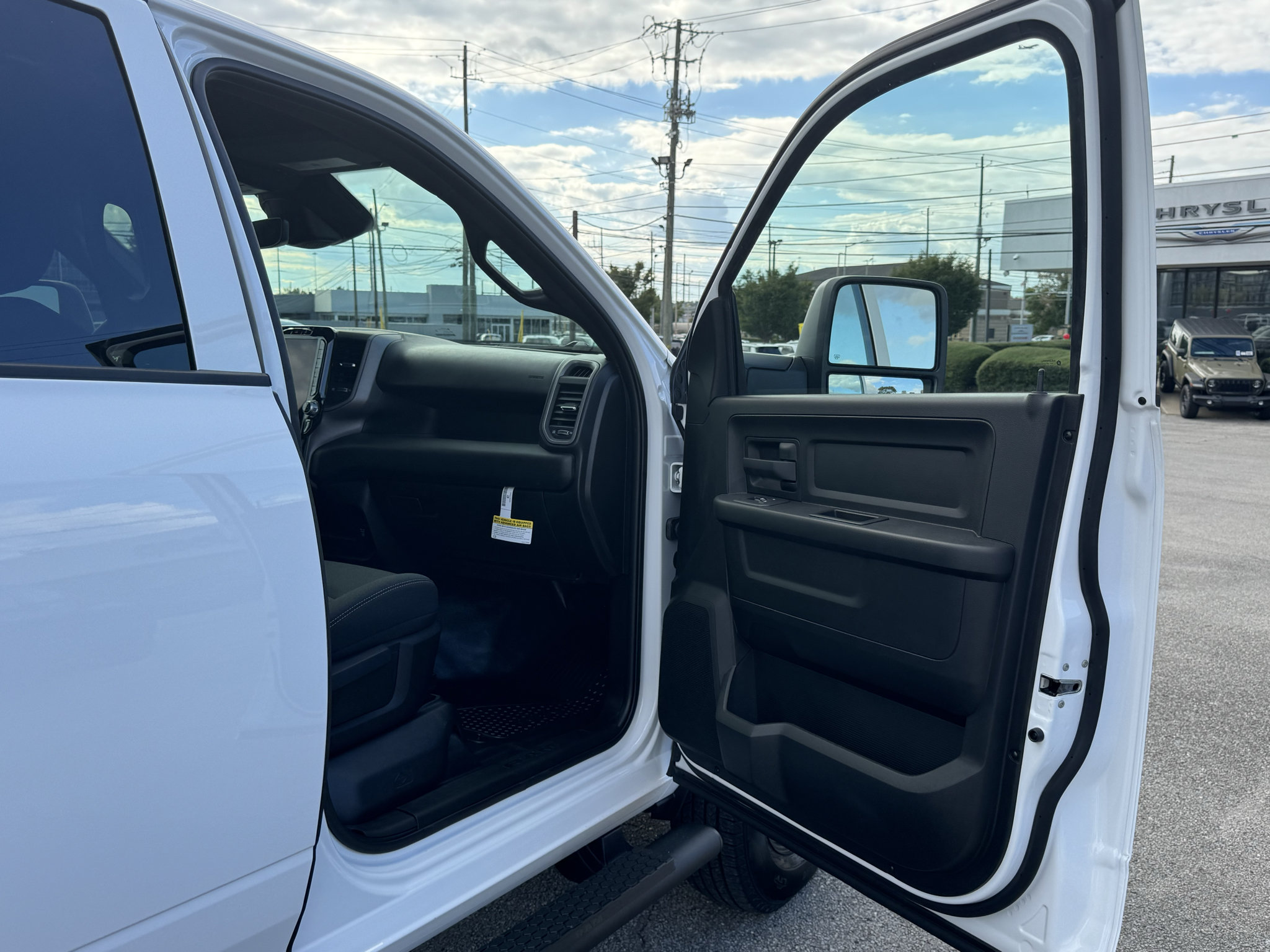 New 2027 RAM 3500 Tradesman AWD/4WD image 26