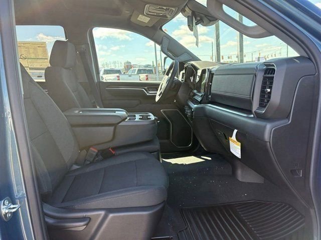 New 2026 Chevrolet Silverado 3500 LT w/ All Star Edition AWD/4WD image 17