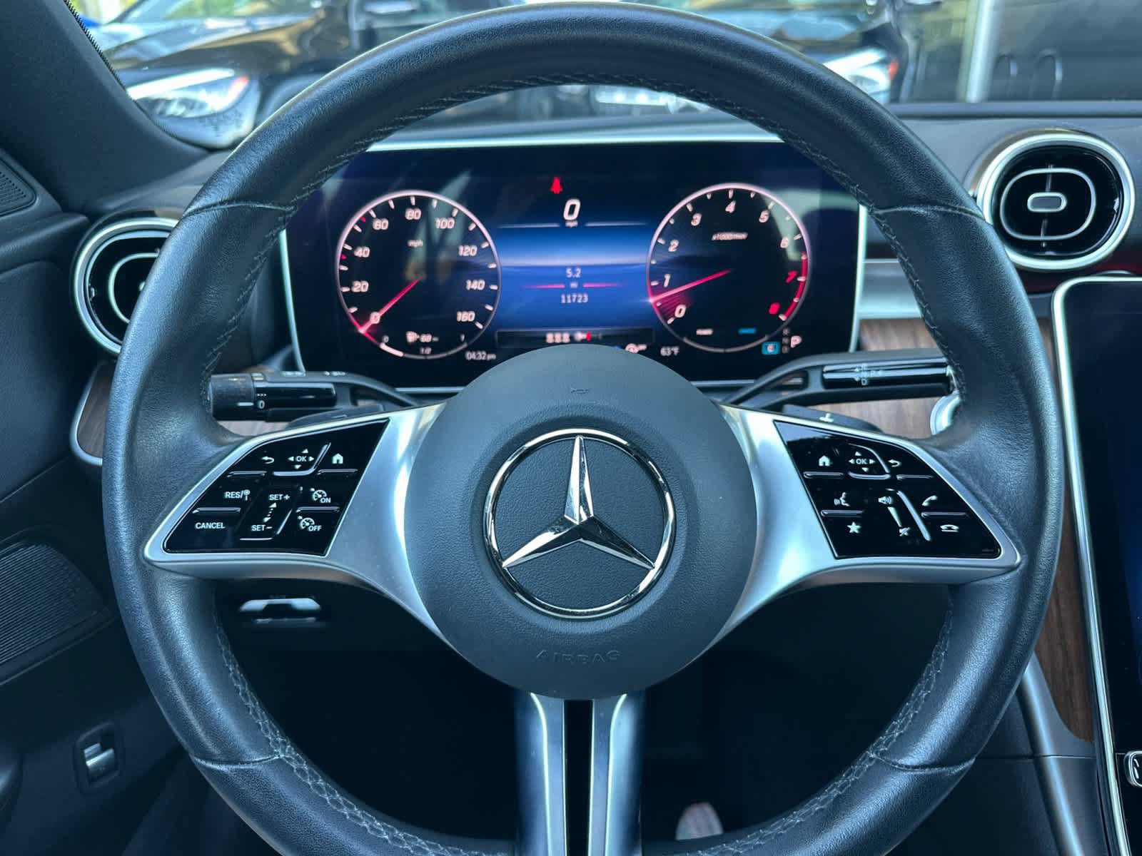Used 2024 Mercedes-Benz C 300 Sedan image 25