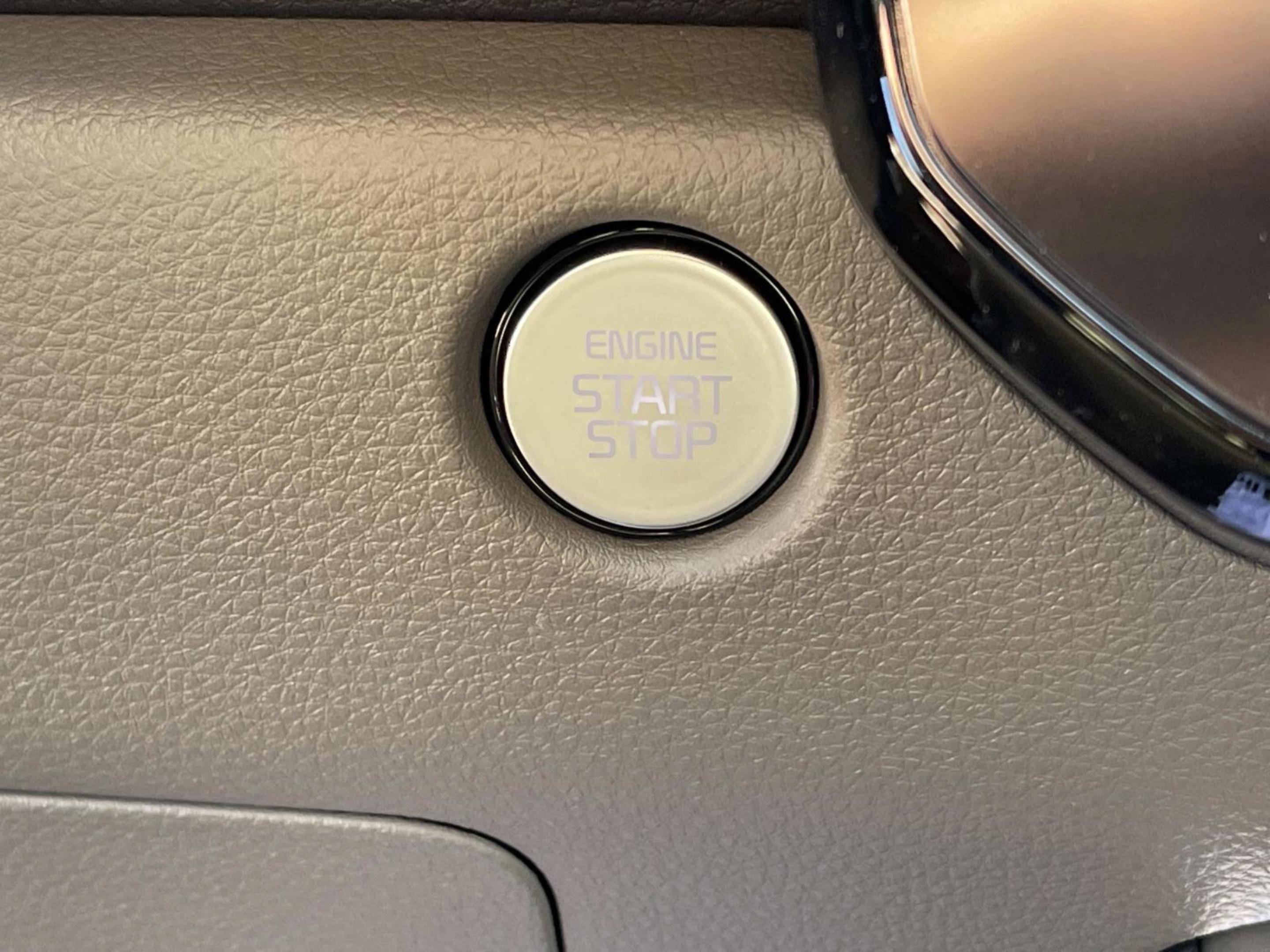 New 2026 Kia Carnival EX image 33