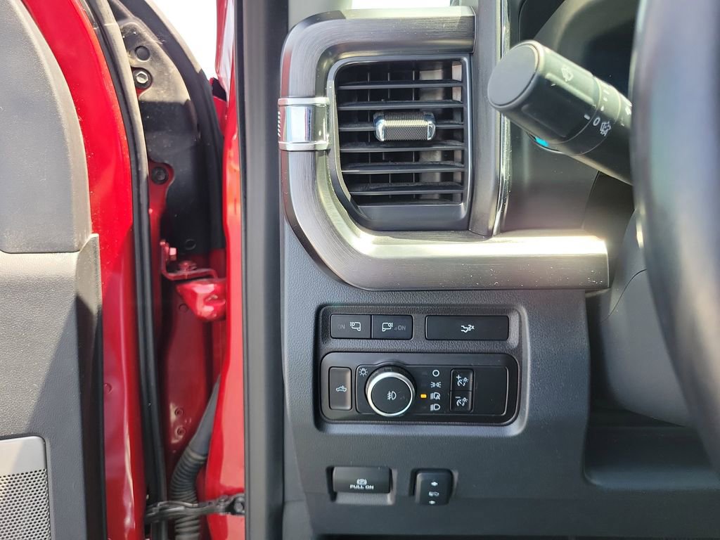 Used 2024 Ford F250 Lariat w/ Lariat Ultimate Package AWD/4WD image 22