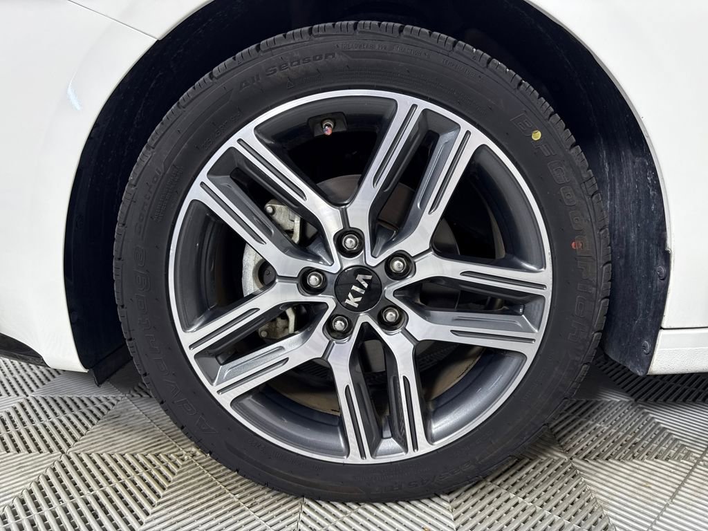 Used 2019 Kia Forte S image 18