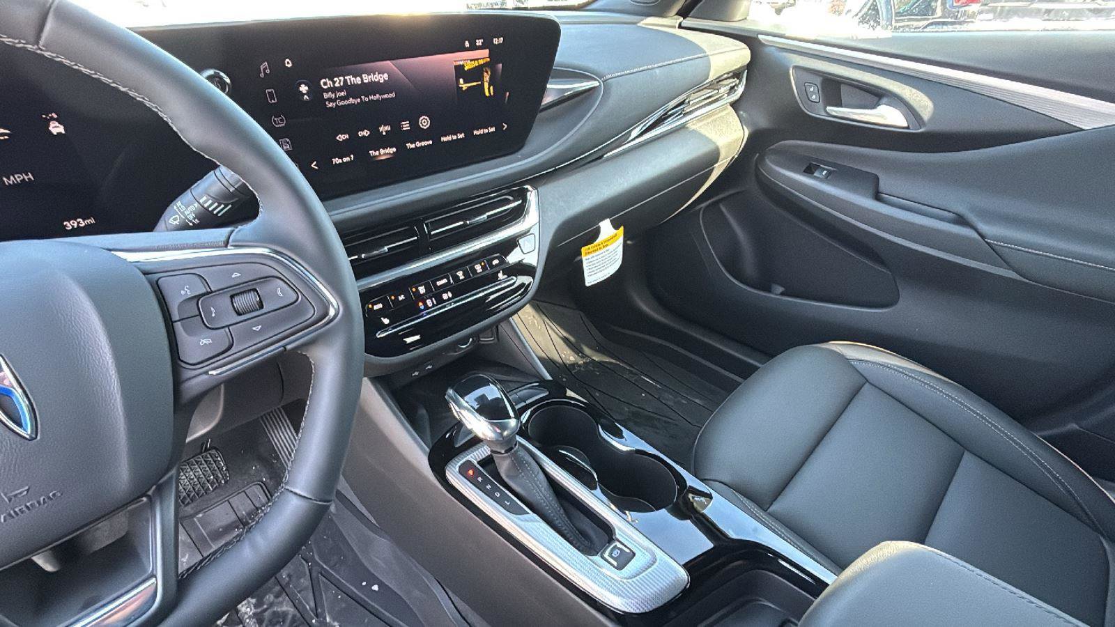 New 2026 Buick Envista Avenir image 18