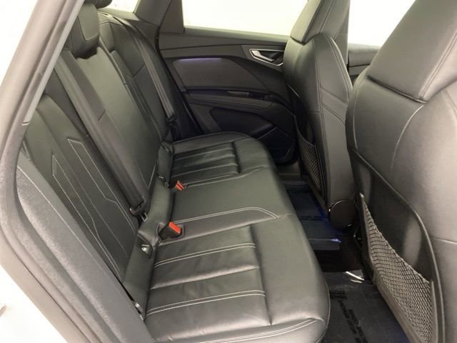 Used 2023 Audi Q4 e-tron Premium Plus w/ Premium Plus AWD/4WD image 34