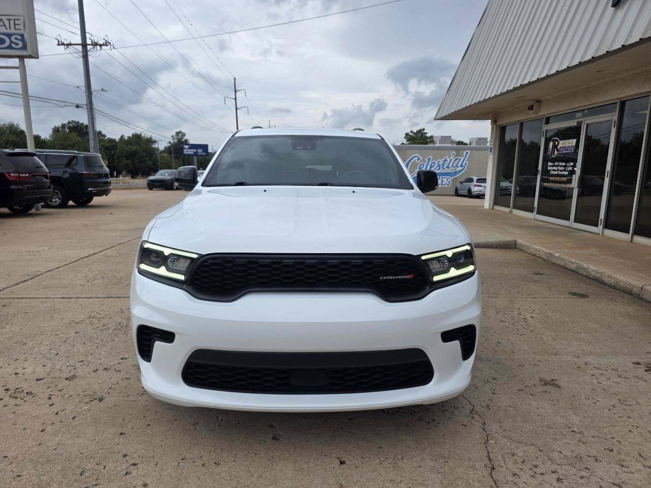 Used 2024 Dodge Durango GT AWD/4WD image 2