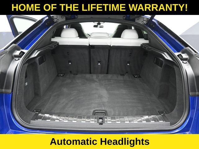 Used 2021 BMW X6 M w/ Competition Package image 39