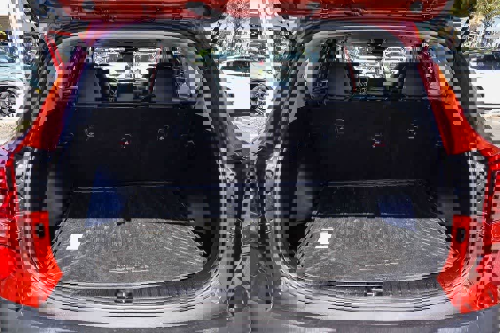 Used 2022 Kia Seltos Nightfall Edition image 25