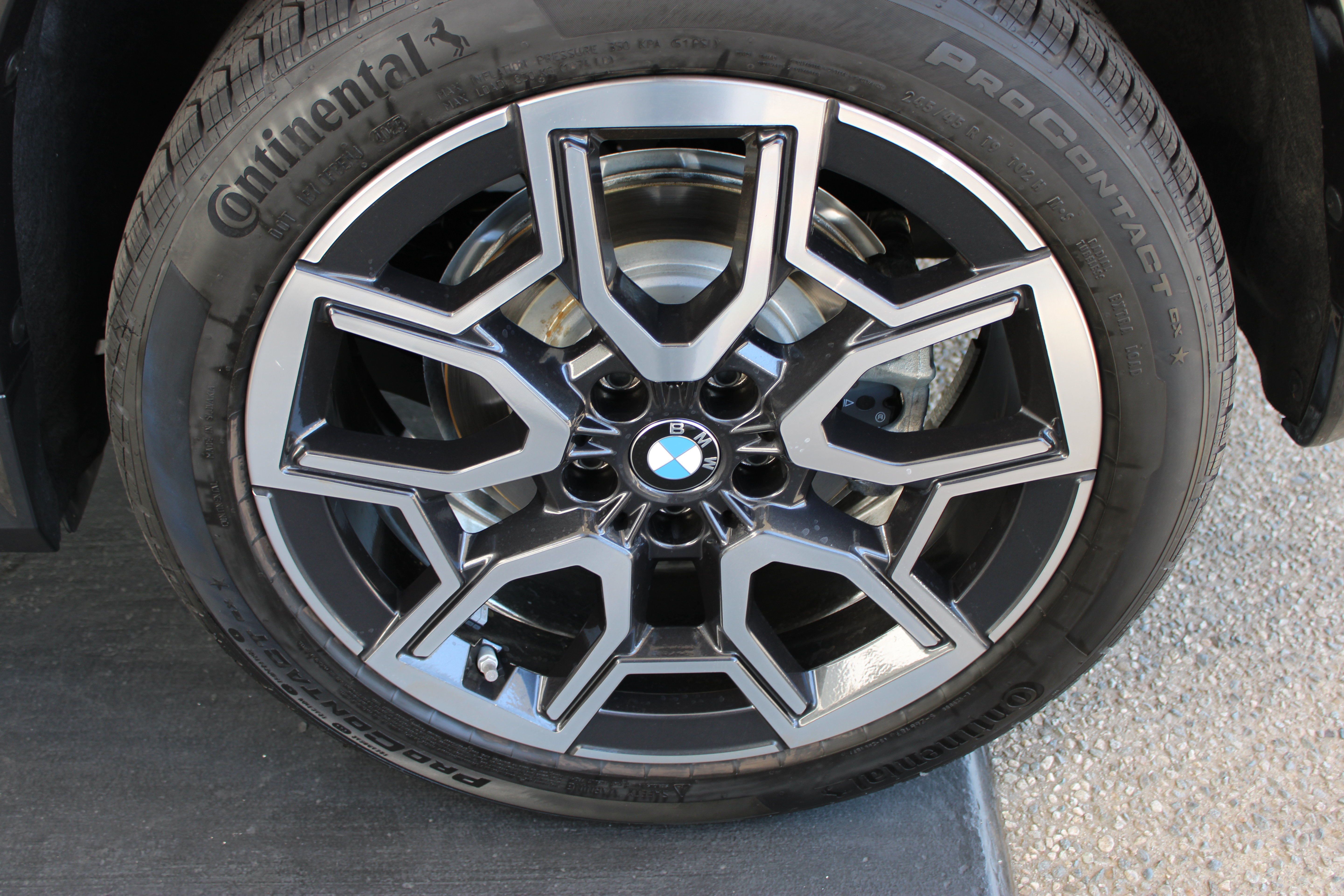 Used 2026 BMW X1 xDrive28i w/ Convenience Package AWD/4WD image 12