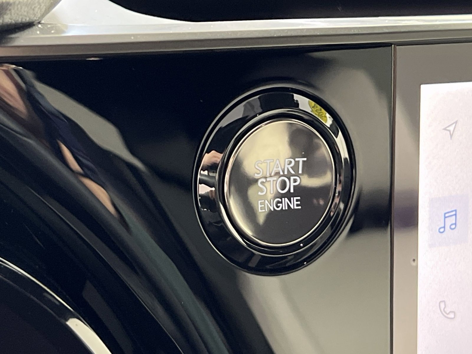 Used 2024 Lexus RX 350 Premium w/ Accessory Package (Z1) image 34