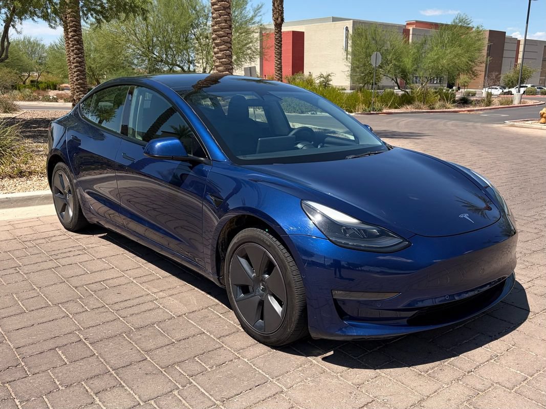 Used 2022 Tesla Model 3 Long Range AWD/4WD image 1