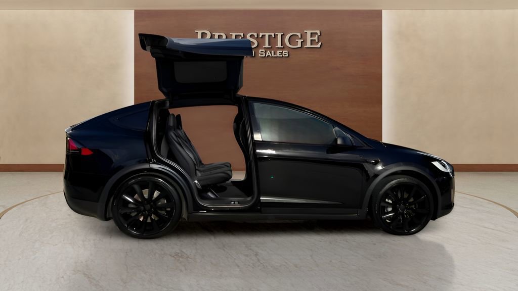 Used 2020 Tesla Model X Long Range image 28