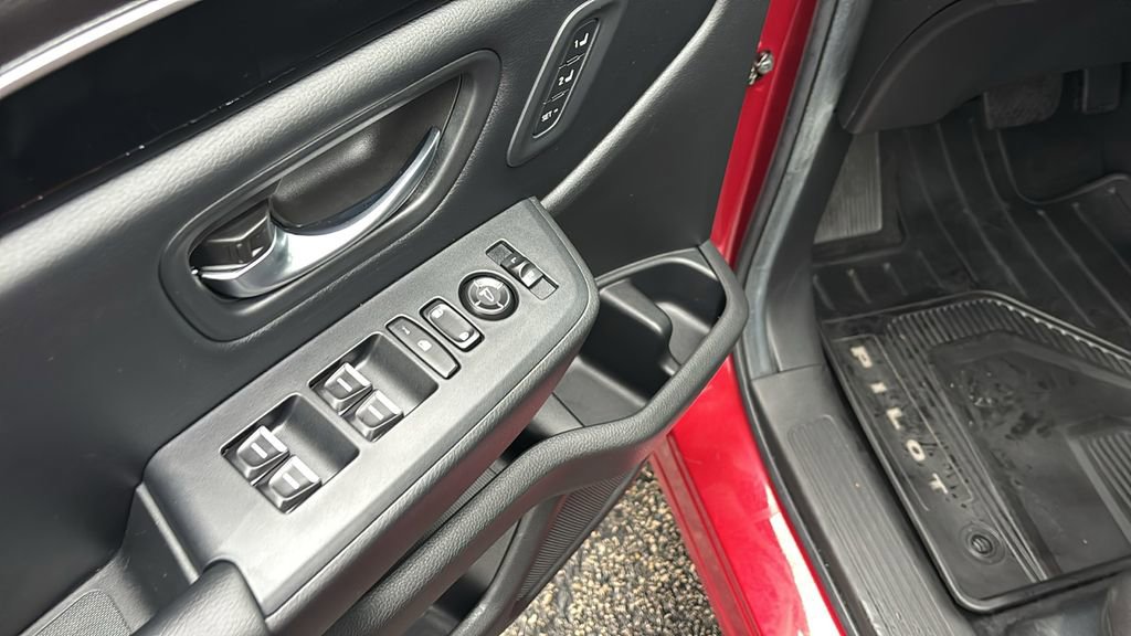 Certified 2023 Honda Pilot Touring image 14