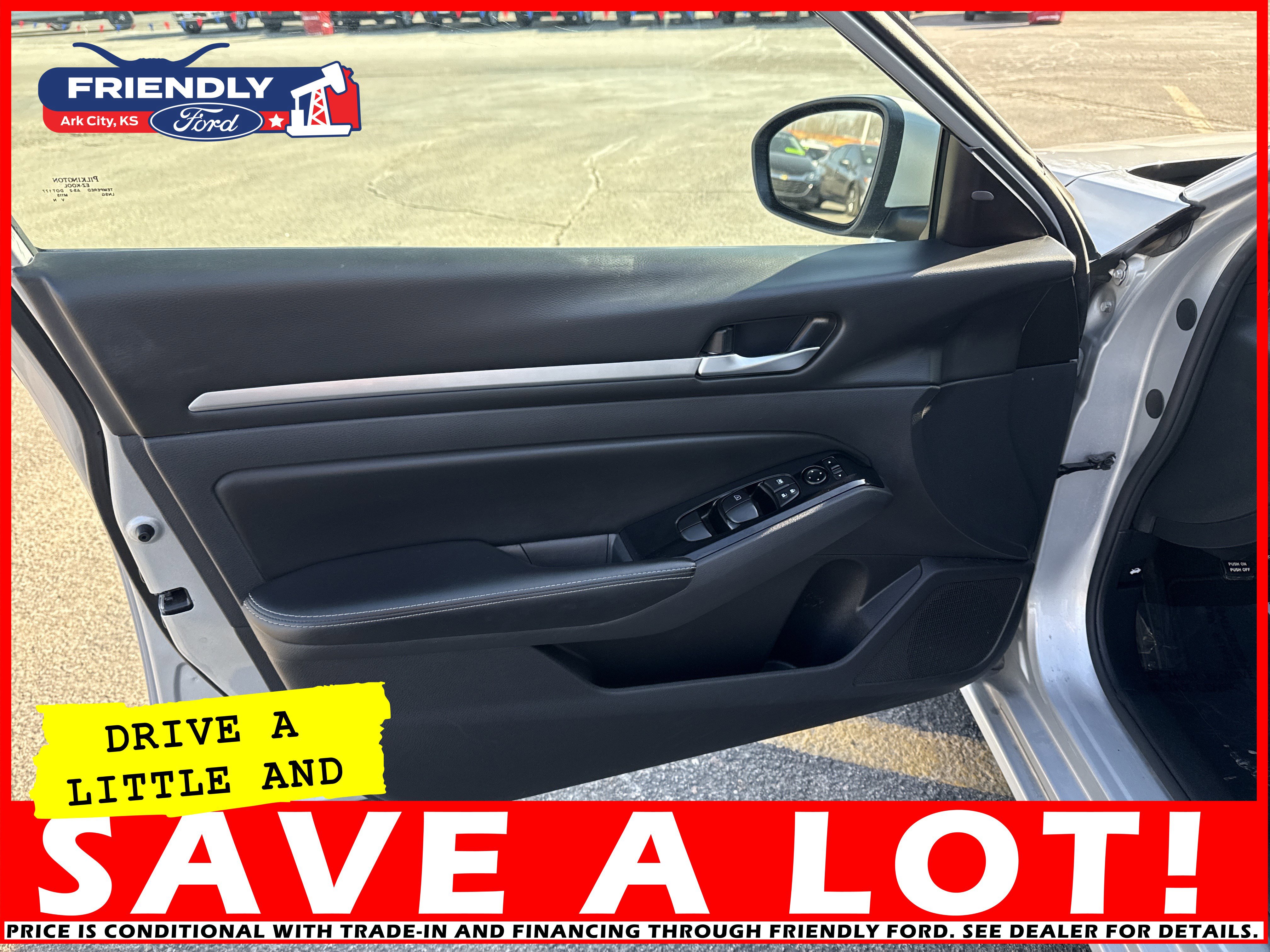 Used 2023 Nissan Altima 2.5 SV image 11