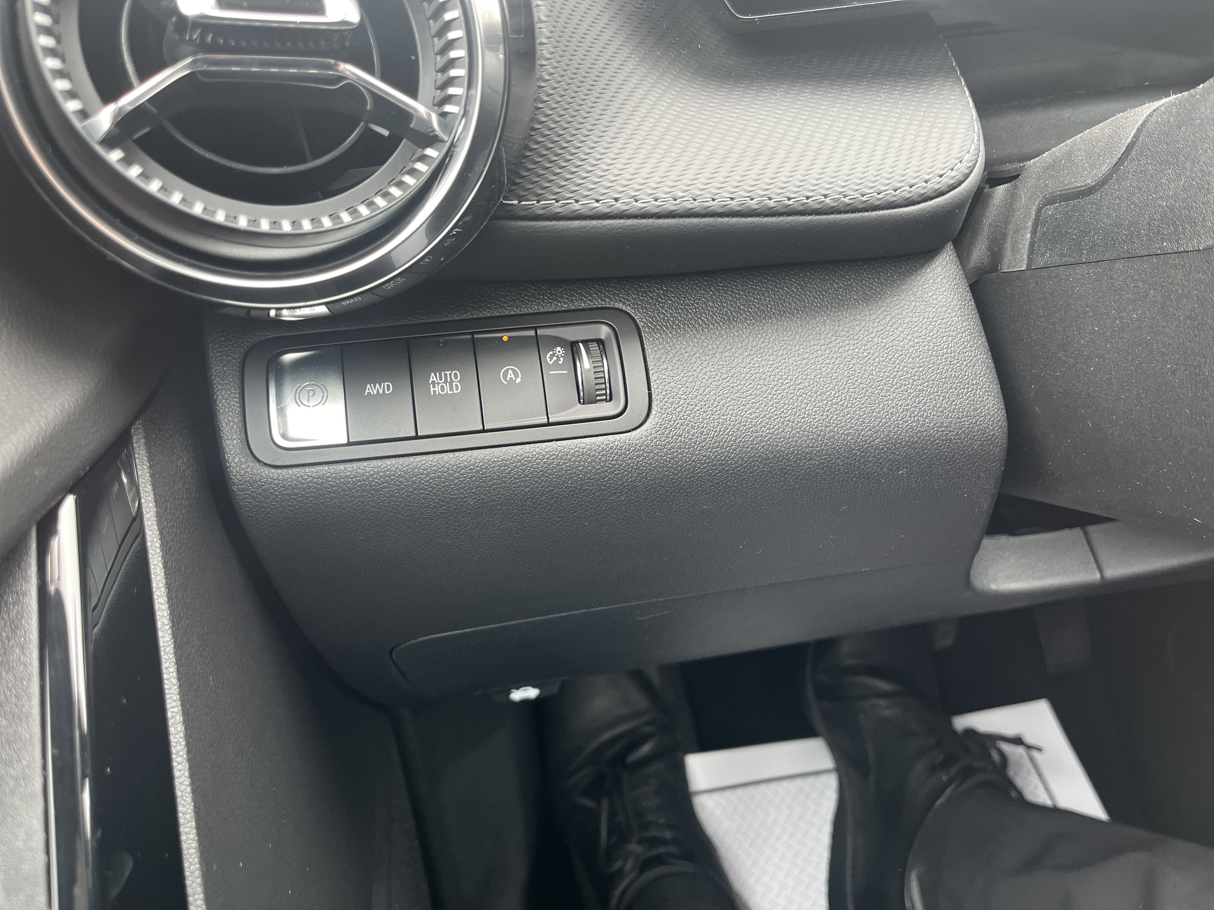 Used 2026 Chevrolet Equinox LT w/ Convenience Package II image 22