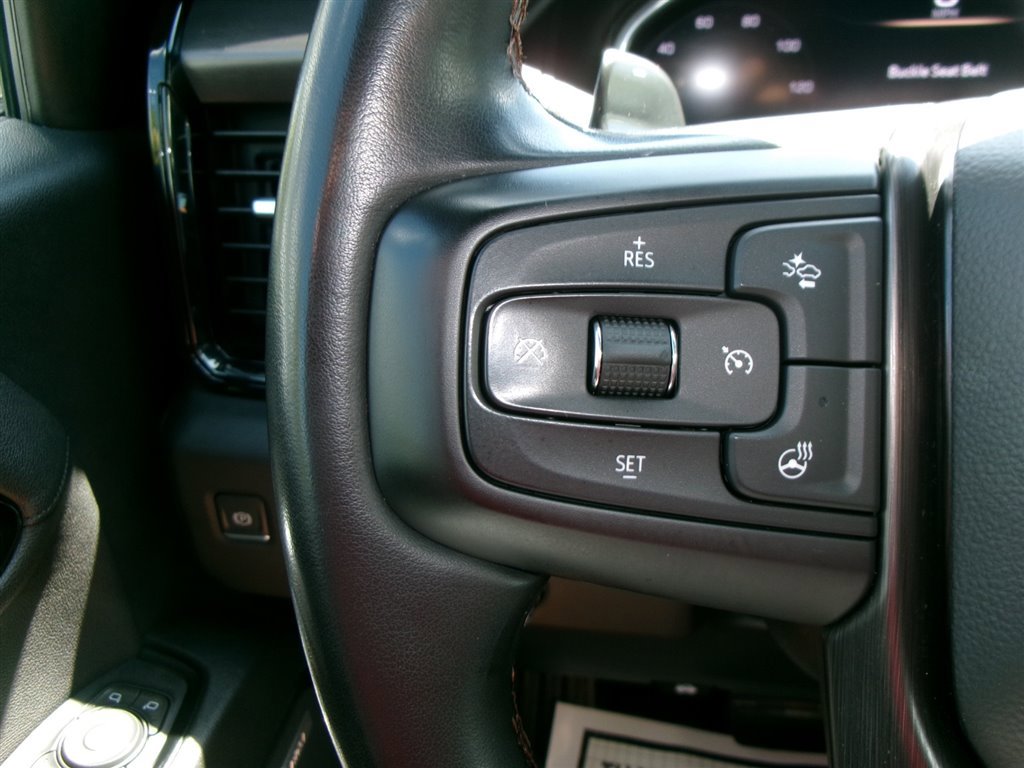 Used 2024 GMC Sierra 1500 AT4 w/ Technology Package image 21