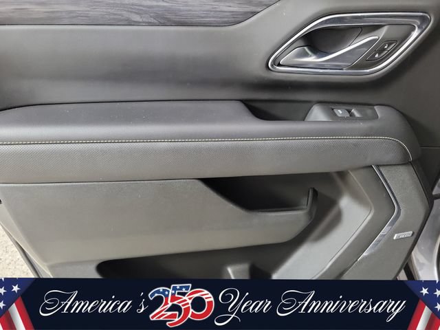 Used 2022 GMC Yukon XL SLT w/ SLT Premium Package AWD/4WD image 15