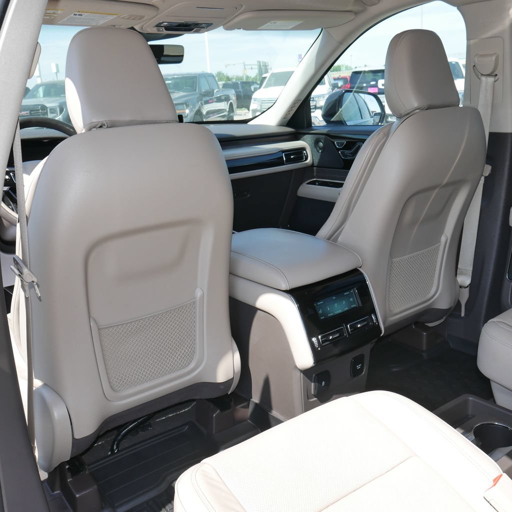 Used 2021 Lincoln Aviator Reserve w/ Elements Package Plus AWD/4WD image 25