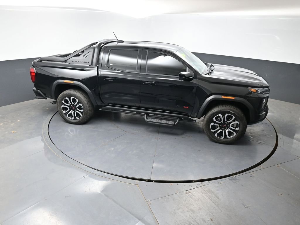 Used 2025 GMC Canyon AT4 w/ Nightfall Edition AWD/4WD image 43
