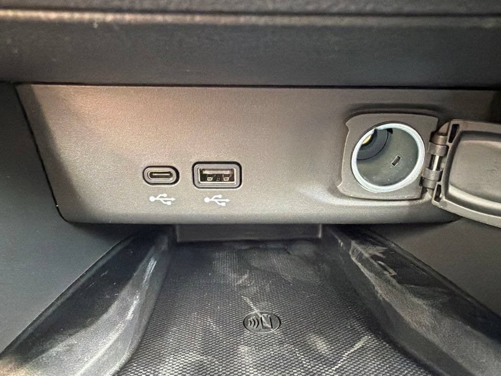 New 2026 Buick Envista Sport Touring w/ Convenience I Package FWD image 26