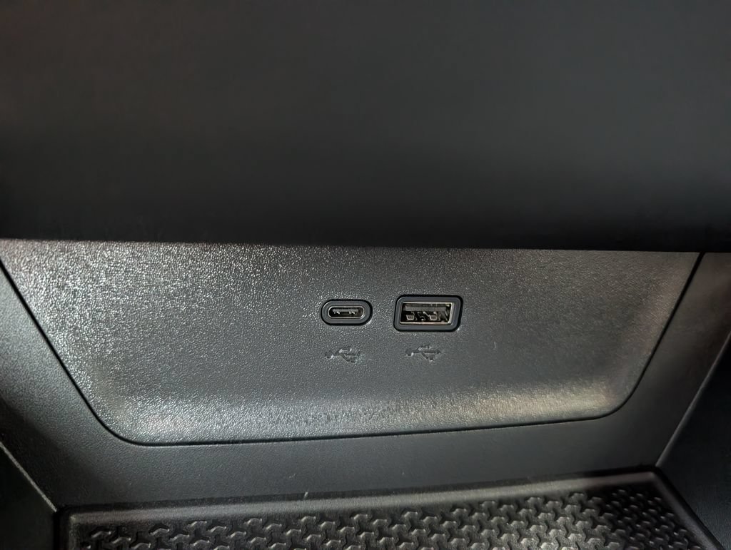 New 2027 Chevrolet Equinox RS FWD image 27