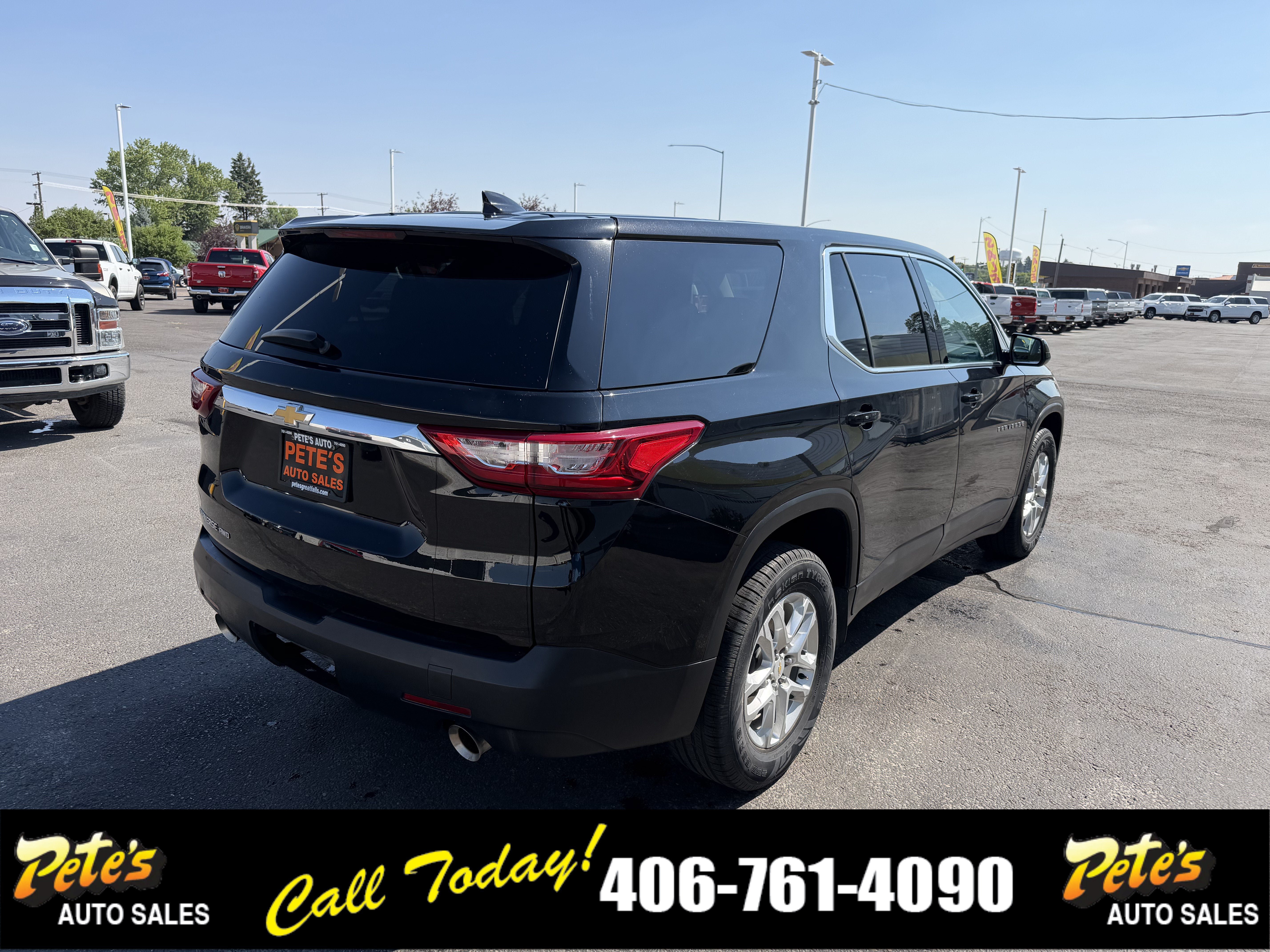 Used 2019 Chevrolet Traverse LS AWD/4WD image 4