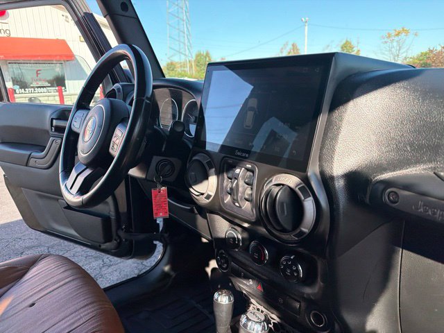 Used 2015 Jeep Wrangler Unlimited Sport w/ Quick Order Package 24S AWD/4WD image 21