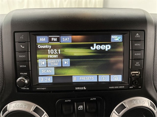 Used 2014 Jeep Wrangler Sahara w/ Connectivity Group image 16