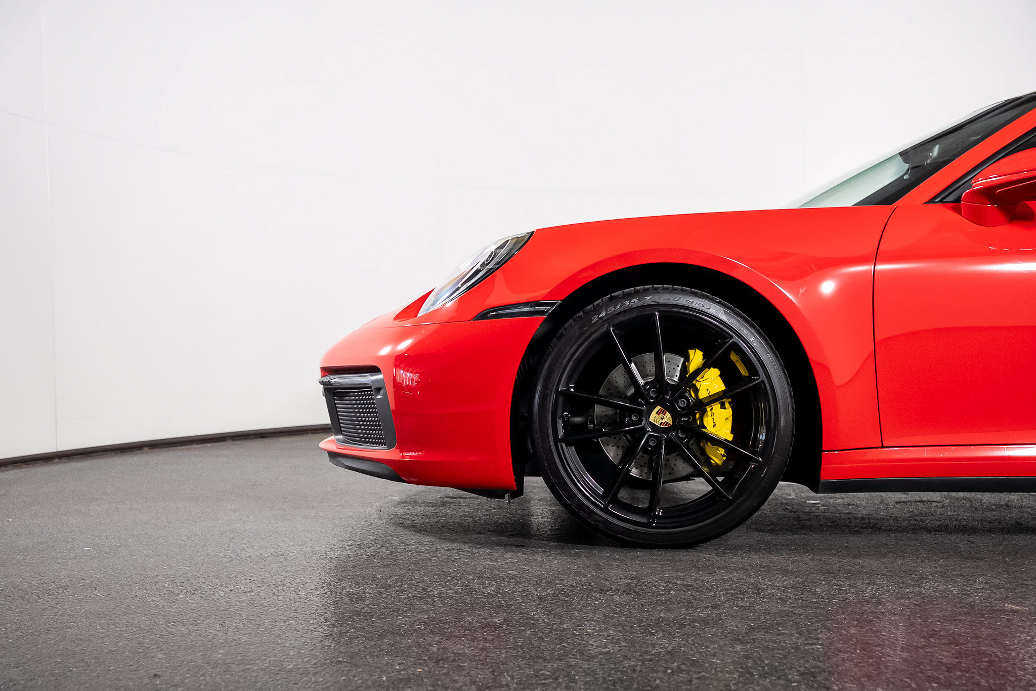 Used 2021 Porsche 911 Carrera w/ Premium Package RWD image 14