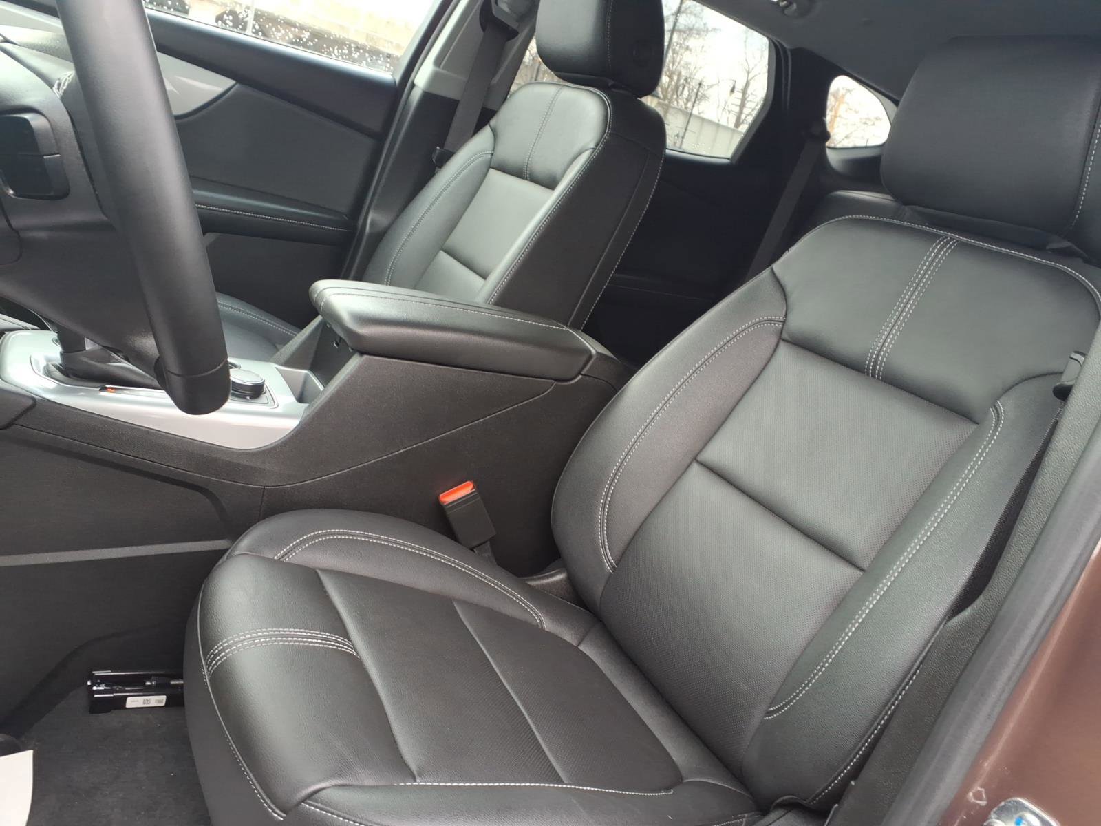 Used 2024 Chevrolet Blazer LT w/ Midnight/Sport Edition image 11