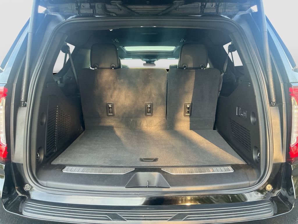 Used 2024 GMC Yukon XL AT4 image 17