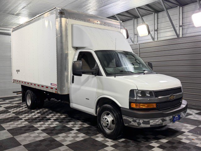 Used 2021 Chevrolet Express 3500 w/ Power Convenience Package image 4