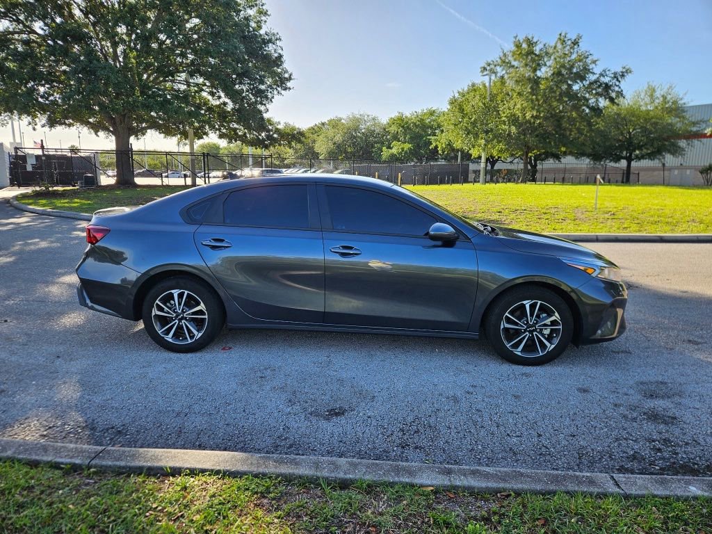 Used 2024 Kia Forte LXS image 6