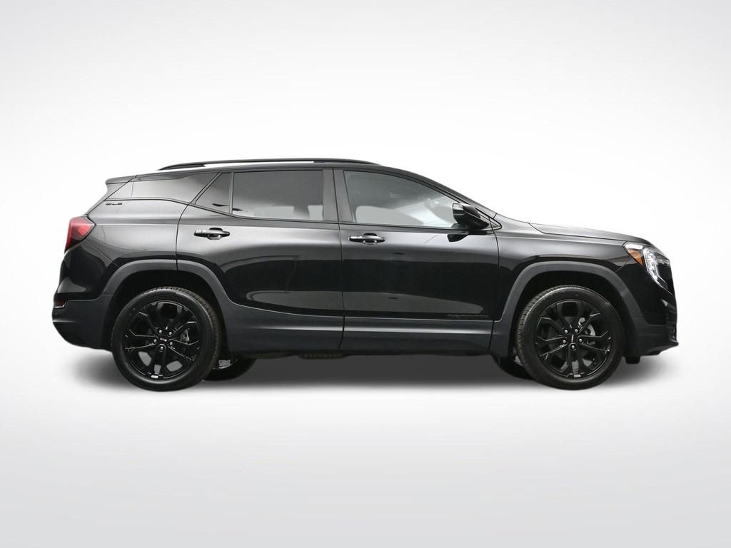 Used 2022 GMC Terrain SLE w/ Driver Convenience Package AWD/4WD image 29