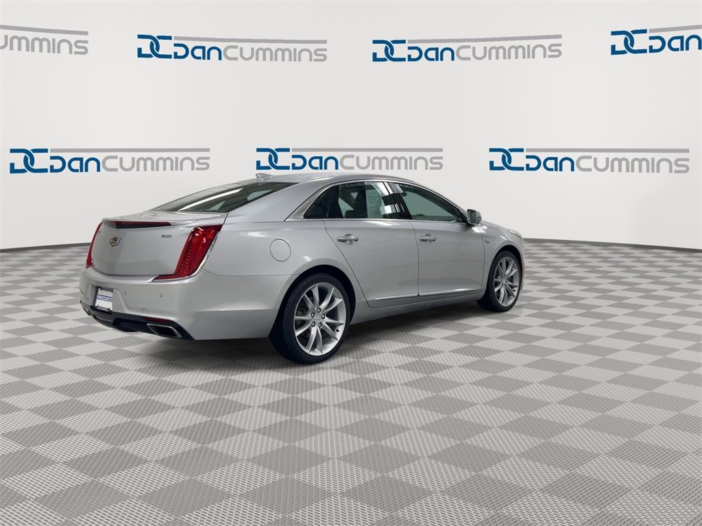 Used 2019 Cadillac XTS Premium Luxury image 8