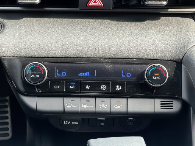 New 2026 Hyundai Elantra Sport FWD image 25