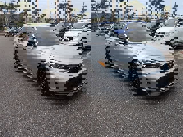 Used 2025 Honda Civic Sport image 2