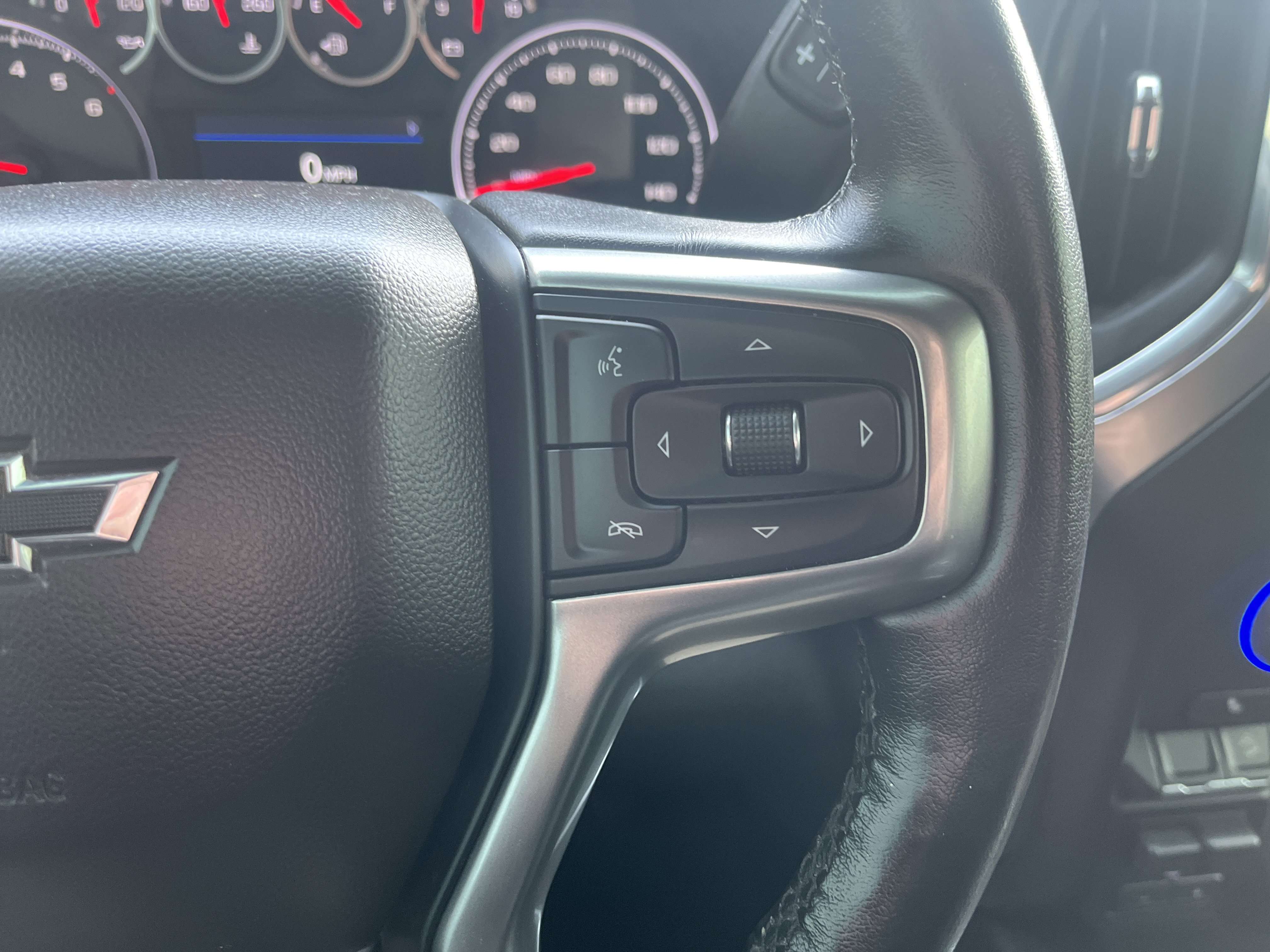 Used 2020 Chevrolet Silverado 1500 LT Trail Boss image 21