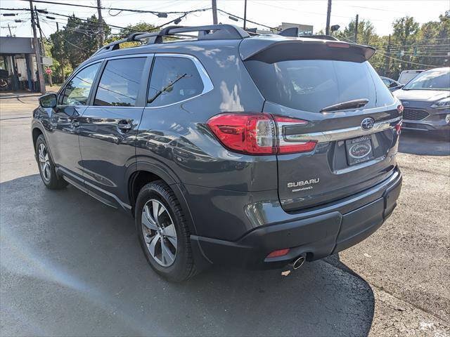 Used 2023 Subaru Ascent Premium w/ Convenience Package AWD/4WD image 3