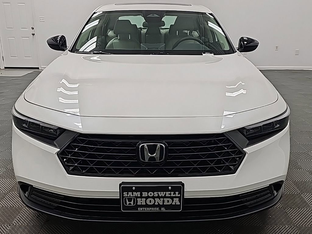 New 2025 Honda Accord SE image 3