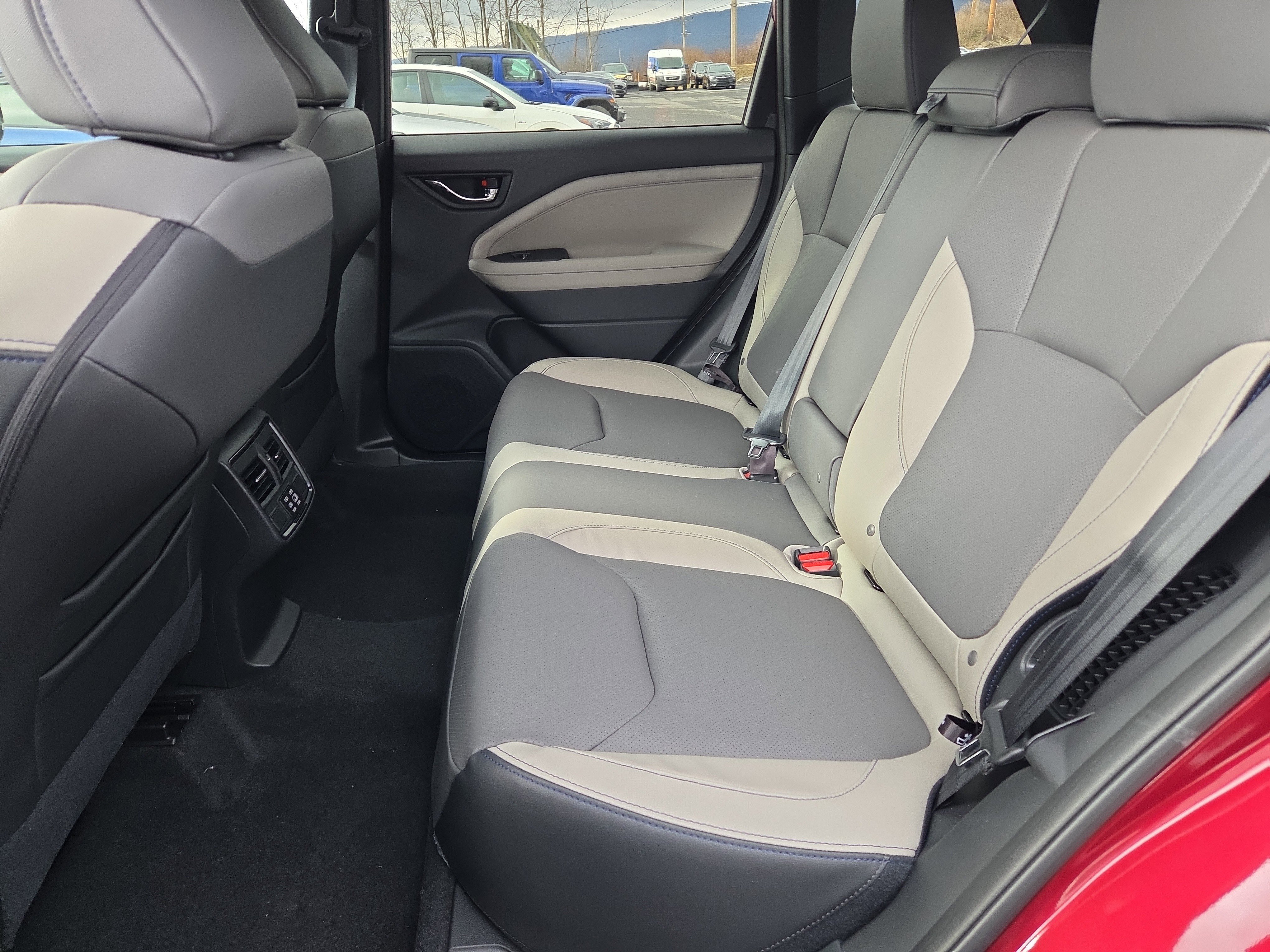 New 2025 Subaru Forester Limited AWD/4WD image 13