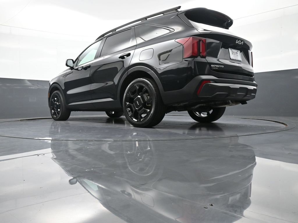 Certified 2024 Kia Sorento SX image 34